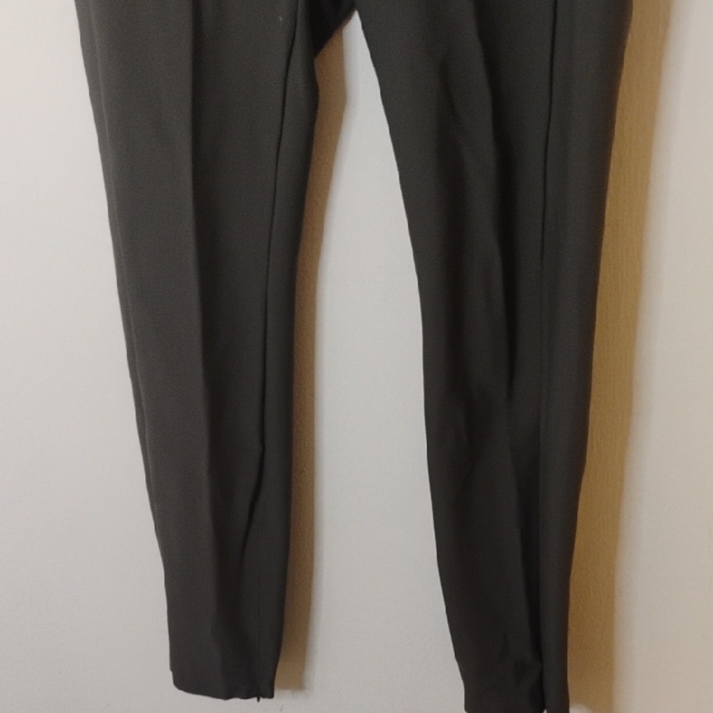Athleta Women's Stellar Trouser Olive Gray Pants Size 10 - Picture 8 of 9